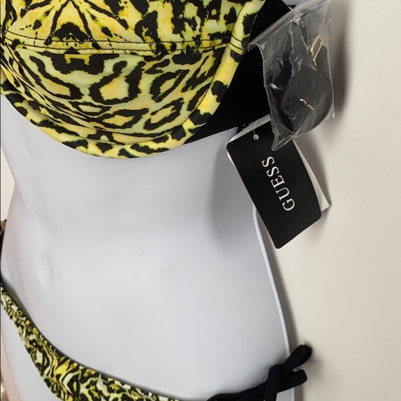 Guess Bikini, Size M, NWT - Picture 11 of 11